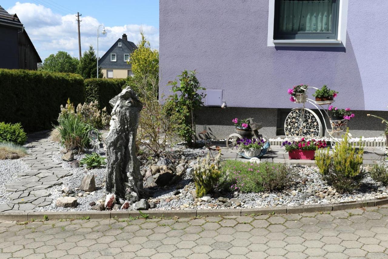 Haus Lila Welle Lägenhet Nordhalben Exteriör bild